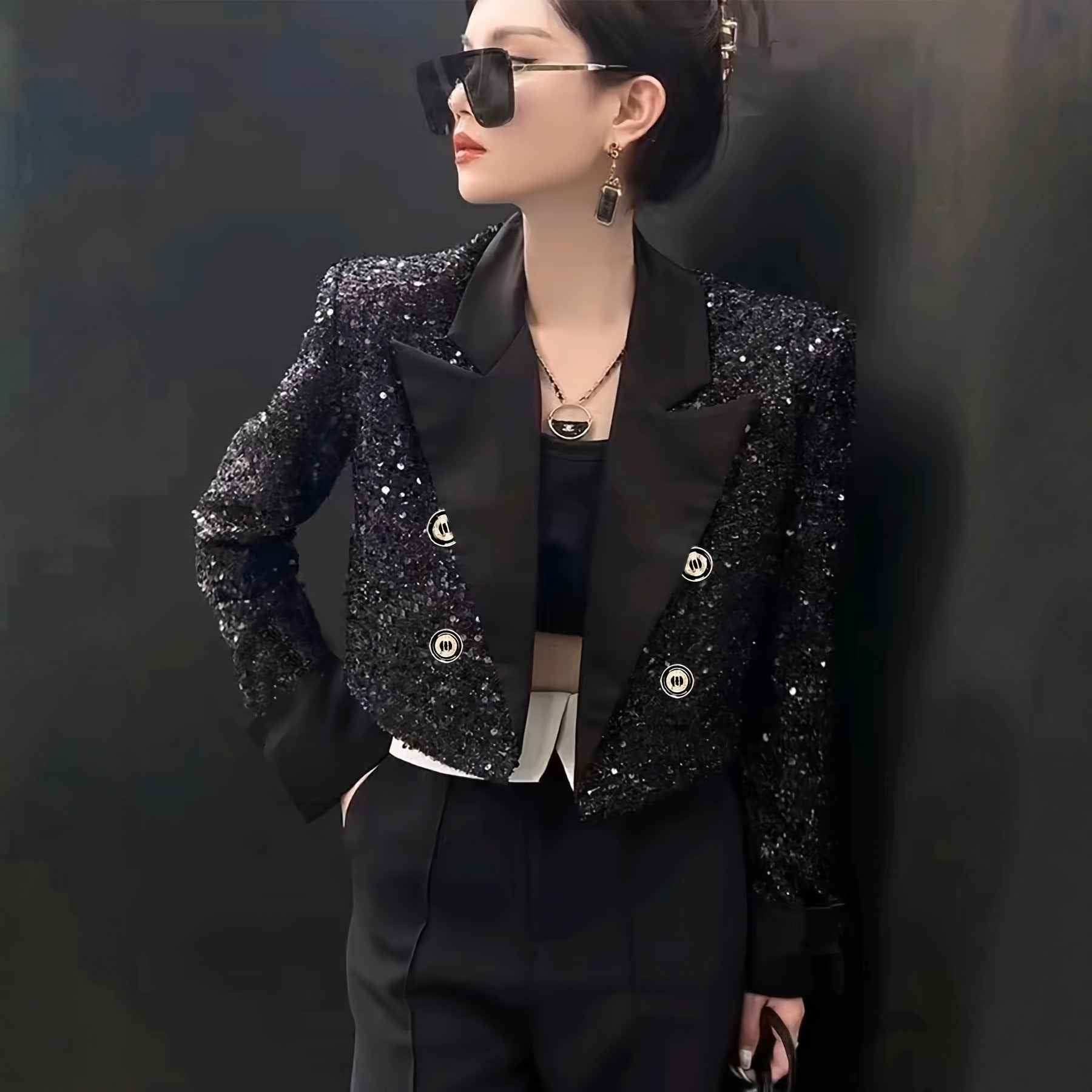 Cropped Chanel-style Blazer With A Sequined Cardigan And Long Sleeves