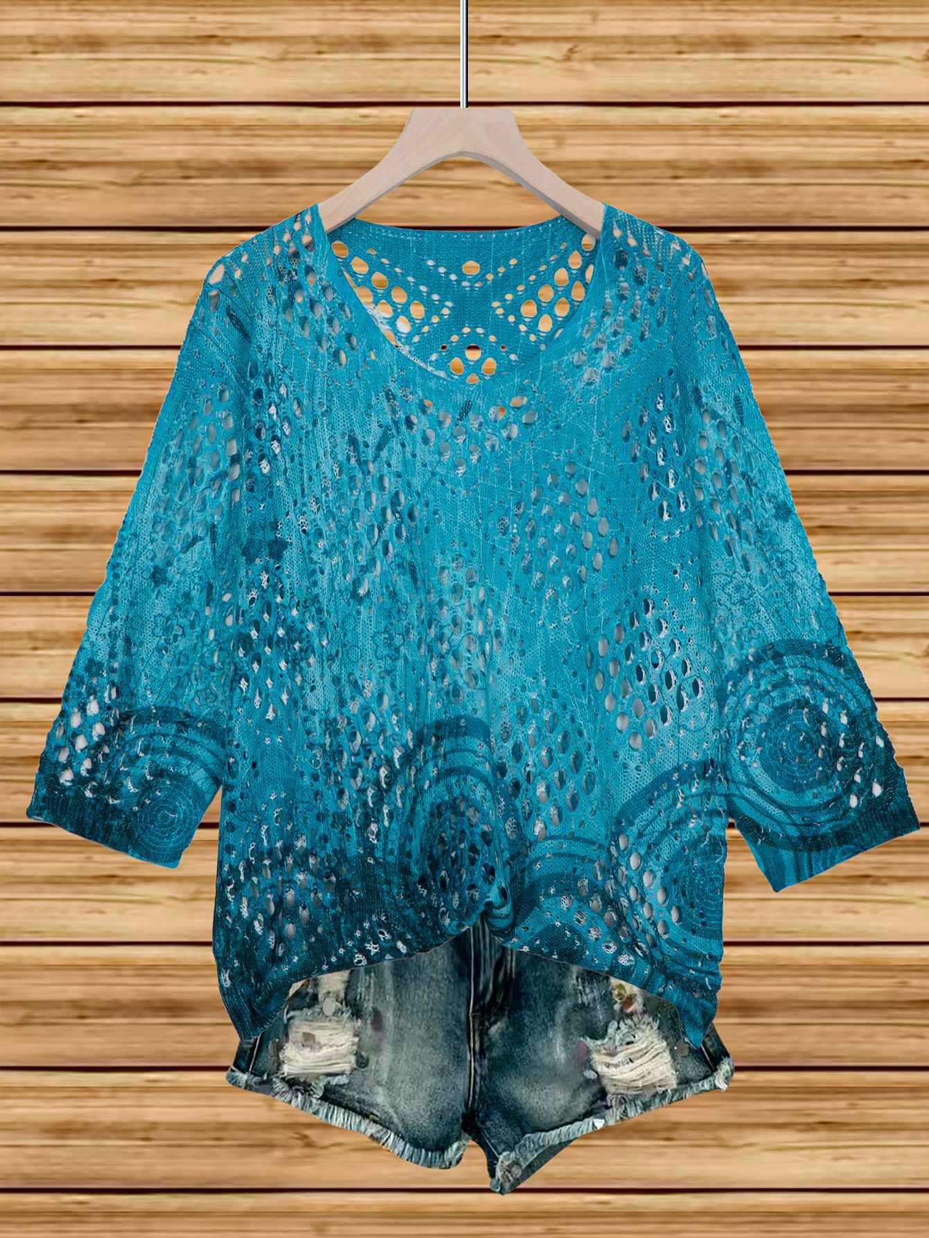 Women's 3D Knit Batwing Sweater – Hollowed-Out Elegant Design