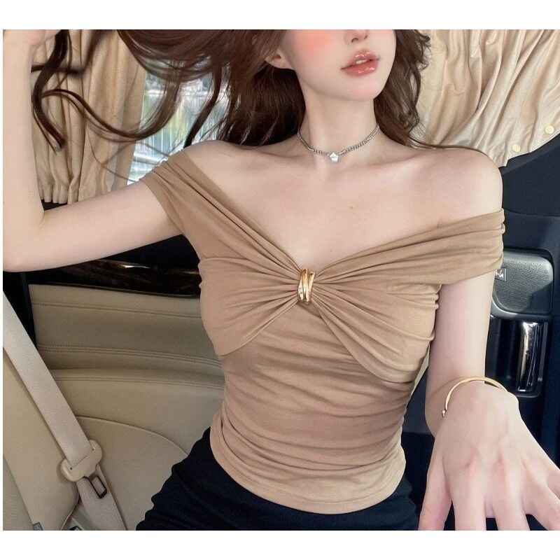Women's Slim-Fit Cropped Short-Sleeve Pullover Top