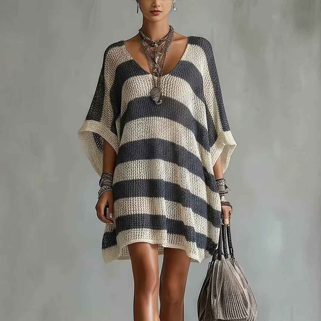 V-Neck Puff Sleeve Colour-Block Knit Sweater – Plus Size