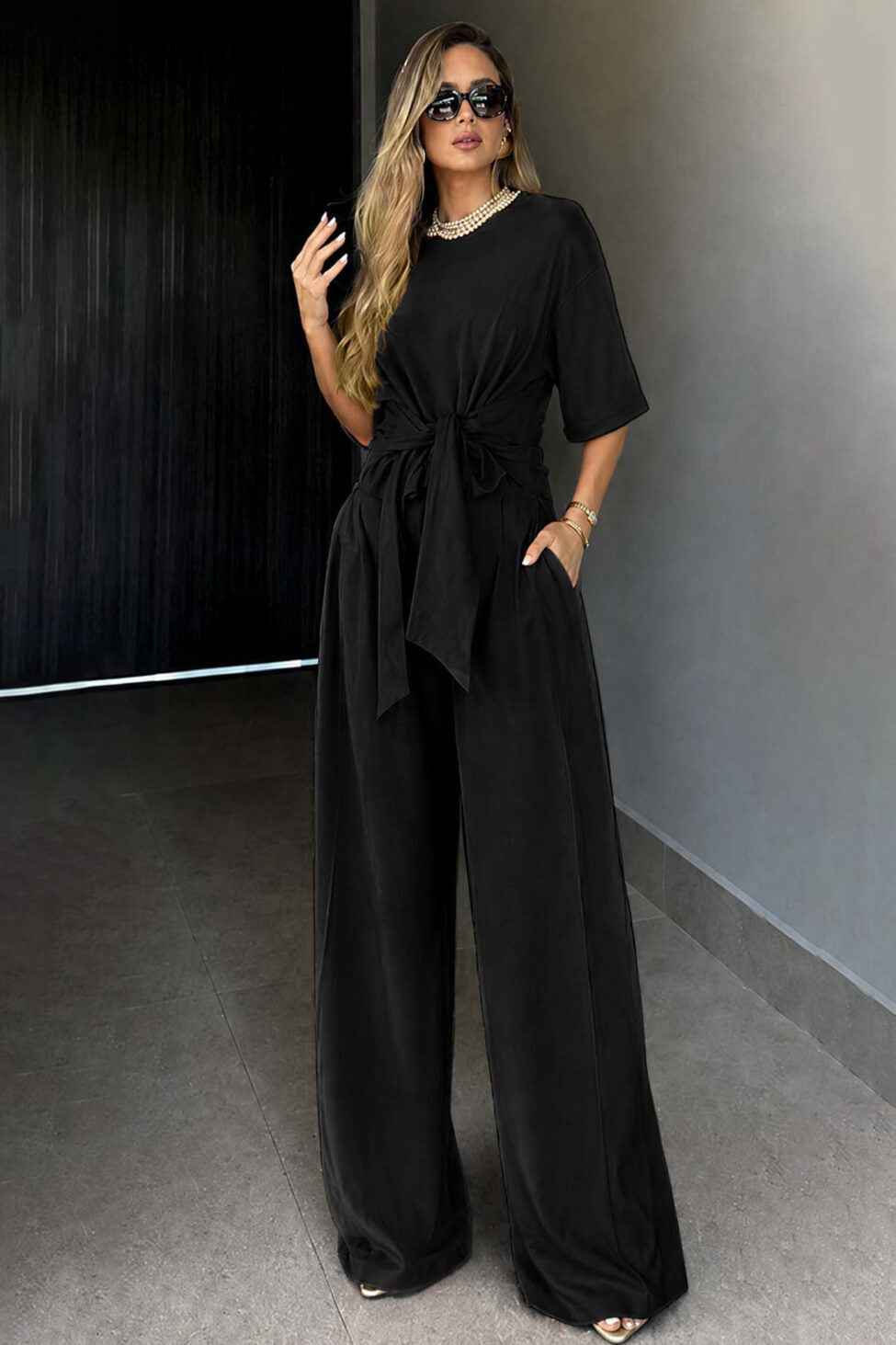 Round-neck Short-sleeve Top And Loose Wide-leg Pants Set