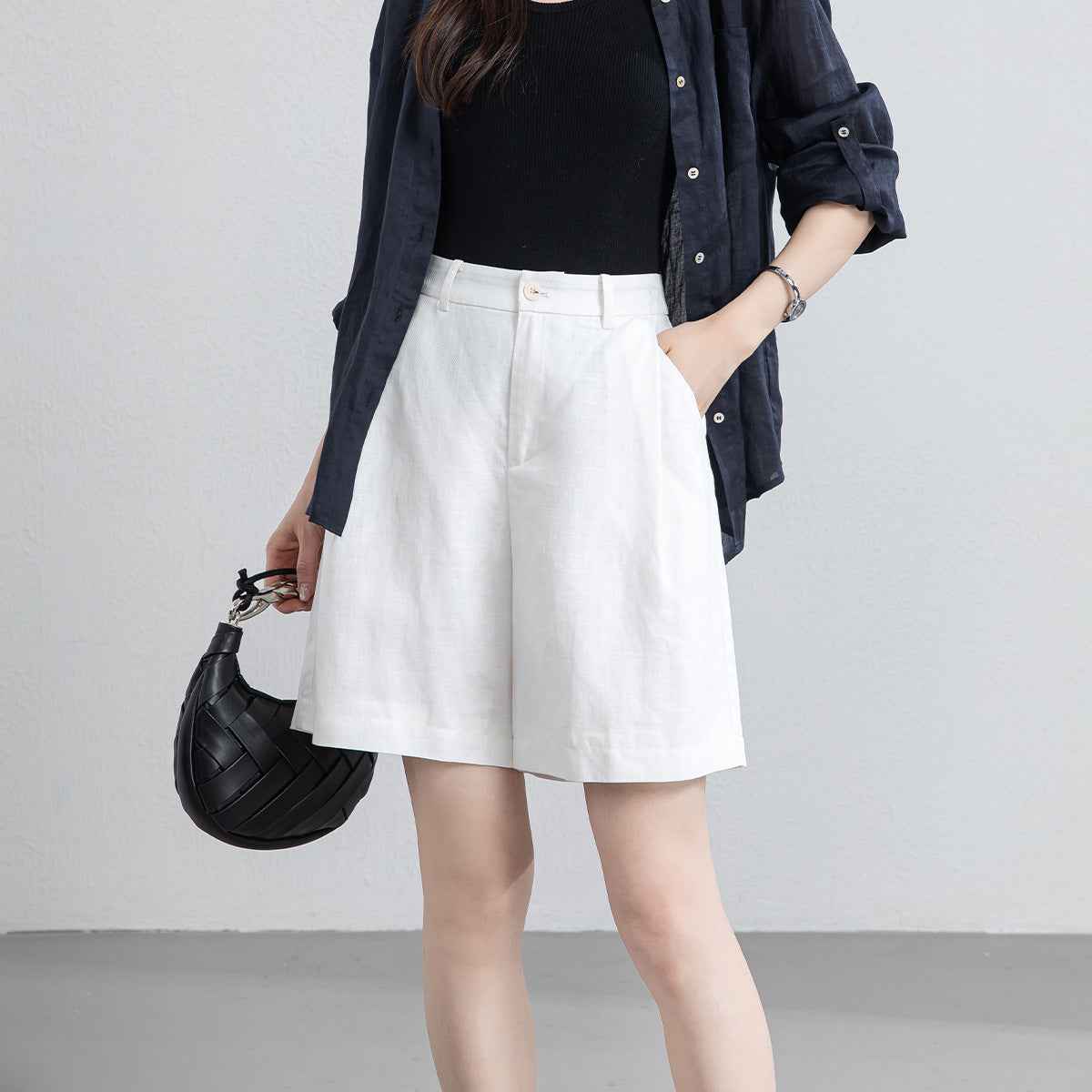 Women's High-Waist Tencel Straight-Leg Cropped Shorts — 2 Colours, W26–W32