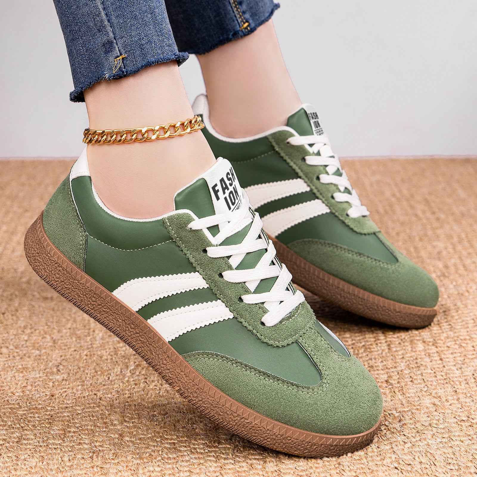 Color-Block Low-Cut Casual Sneakers – All-Season