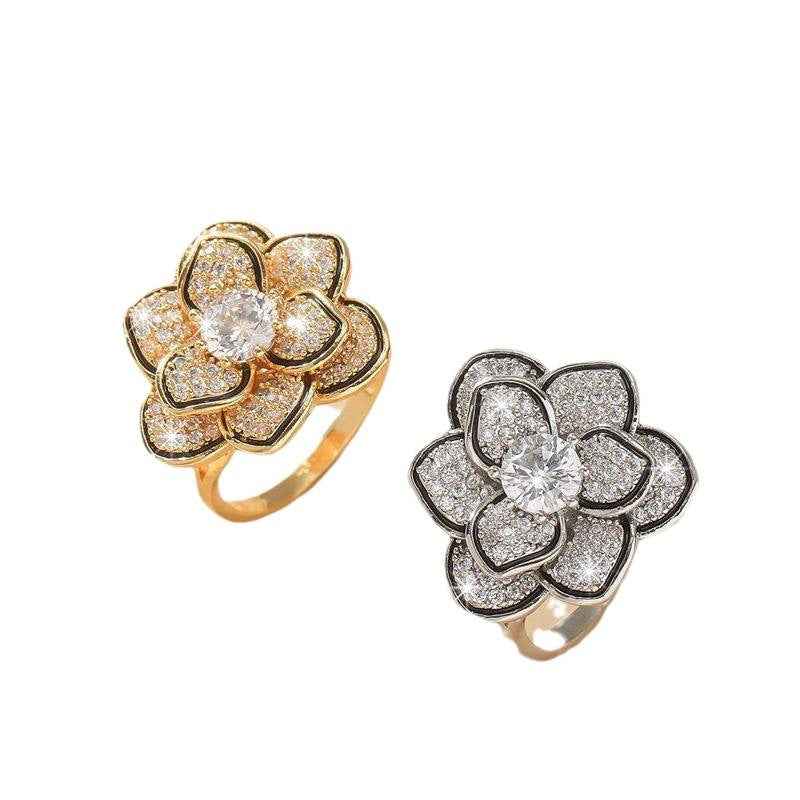 Fashion Light Luxury Flower Ring For Women