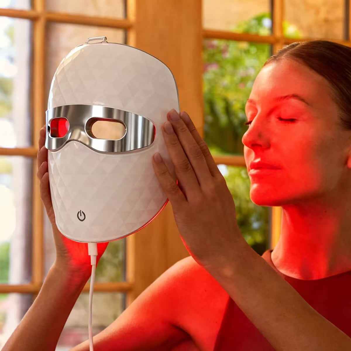 Red Light Therapy Facial Mask – 90 LED Skin-Softening Beauty Device