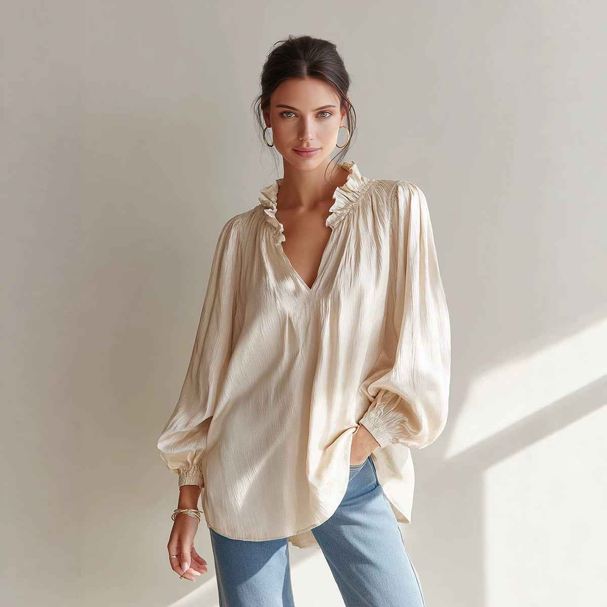 V-neck Loose-fitting Top With Puffed Balloon Sleeves