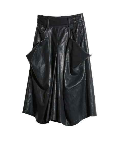 Women's Pleated Faux Sheepskin PU Wide-Leg Capri Pants — Black, S–L