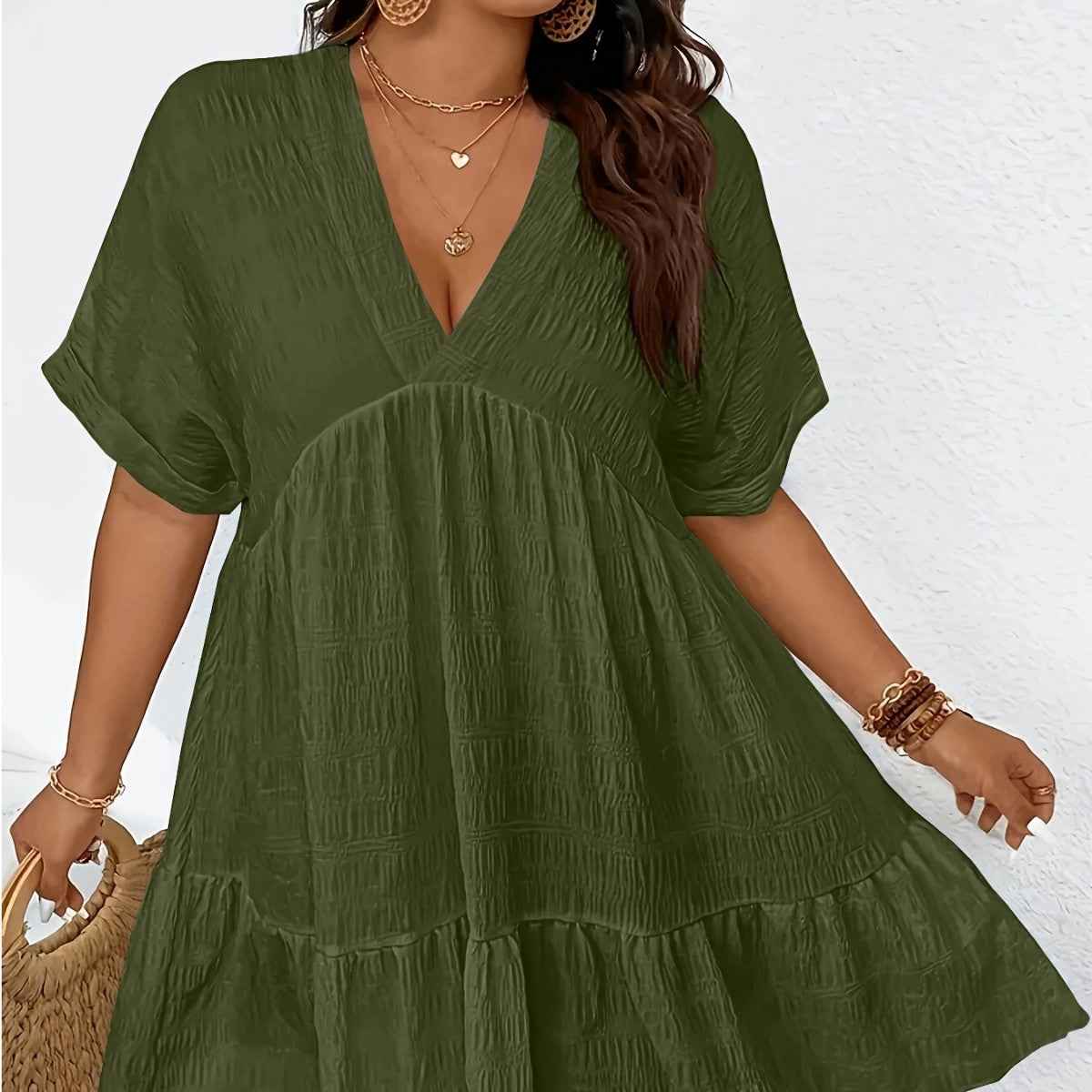 Deep V-Neck Short-Sleeve Loose-Fit Pullover Midi Dress – Plus Size