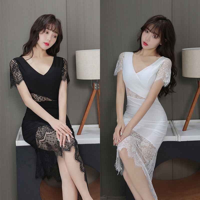 Lace-trimmed Dress Hem Figure-flattering