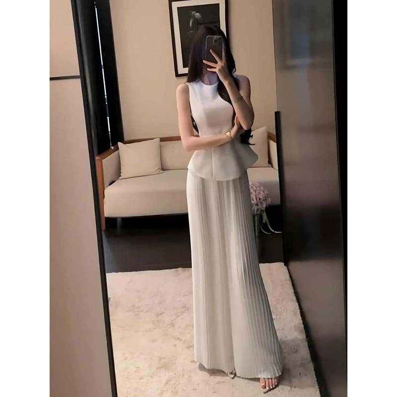 Pleated Vest & Wide-Leg Trousers Set — White