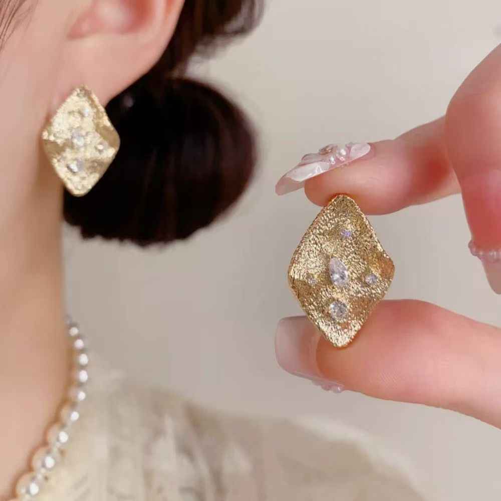 Trendy Geometric Diamond Square Stud Earrings, Satin Plated Metal Full Shiny Crystal Minimalist Office Daily Ear Jewelry