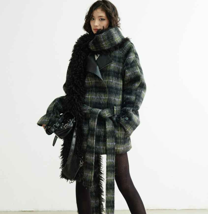 Fluffy Scarf-Collar Long Coat – Regular Fit, Green