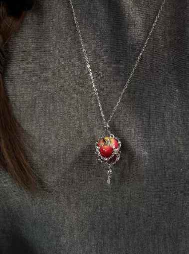 Affordable Luxury High End Clavicle Chainedgy
